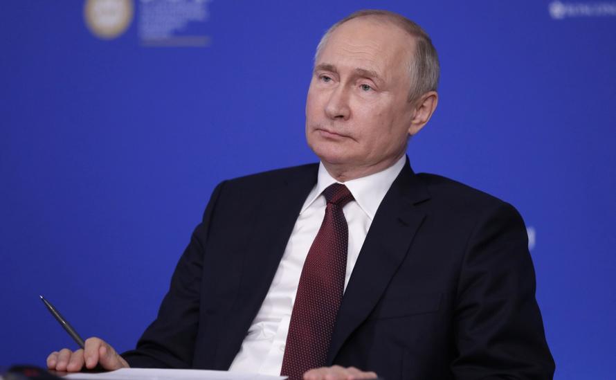 Выступление Путина на ПМЭФ перенесли на час из-за кибератак
