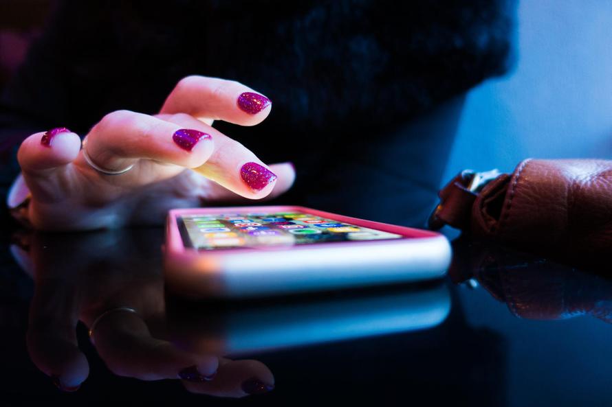В российском «убийце» Google Play появились зарубежные сервисы