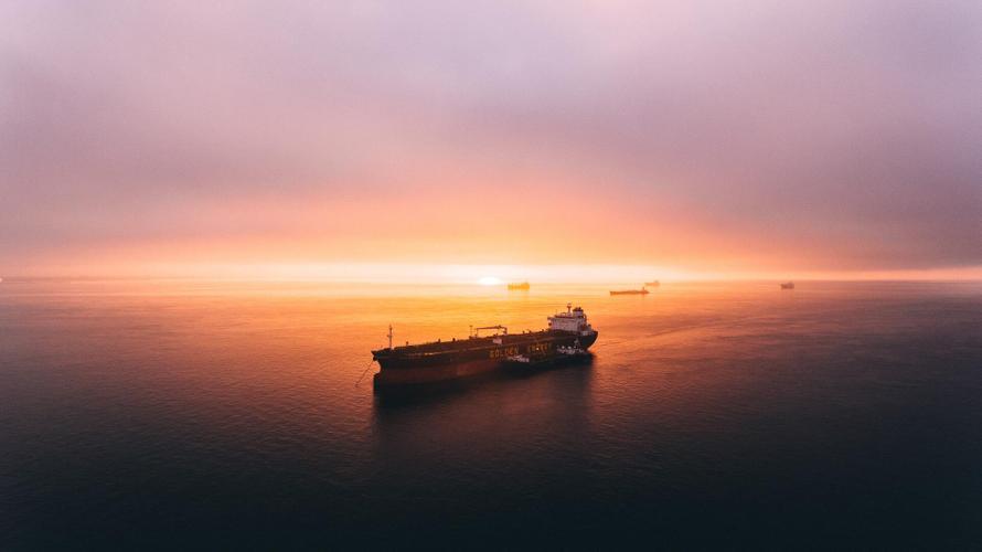 Индия собралась покупать ещё больше российской нефти из-за её цены