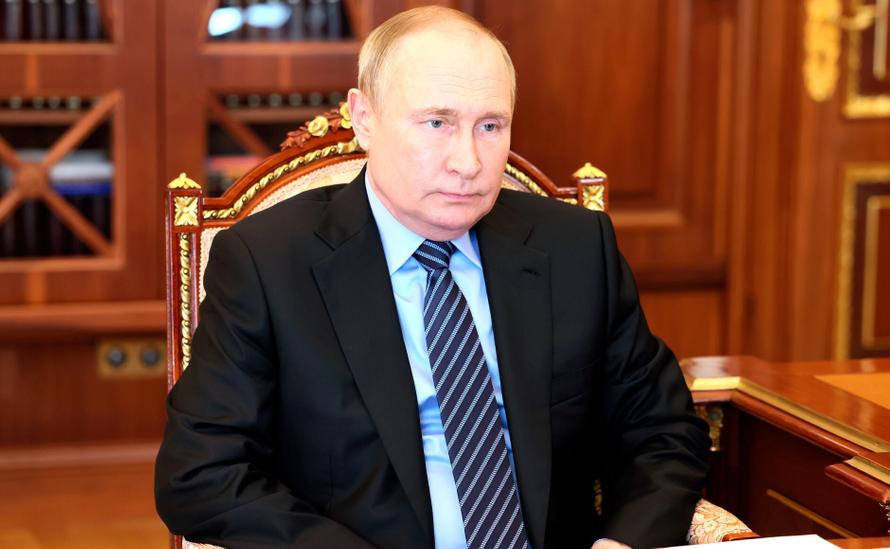 Путин назвал глупостью импорт кормов для животных