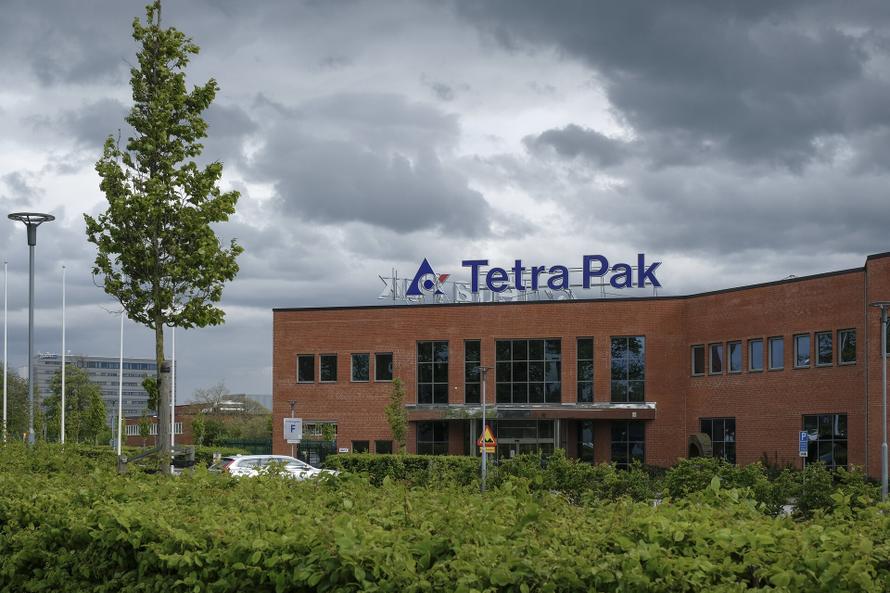 Производитель упаковки Tetra Pak всё же решил уйти из России