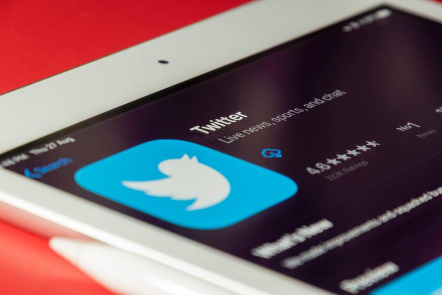 Бывший шеф безопасности Twitter рассказал о хаосе в компании