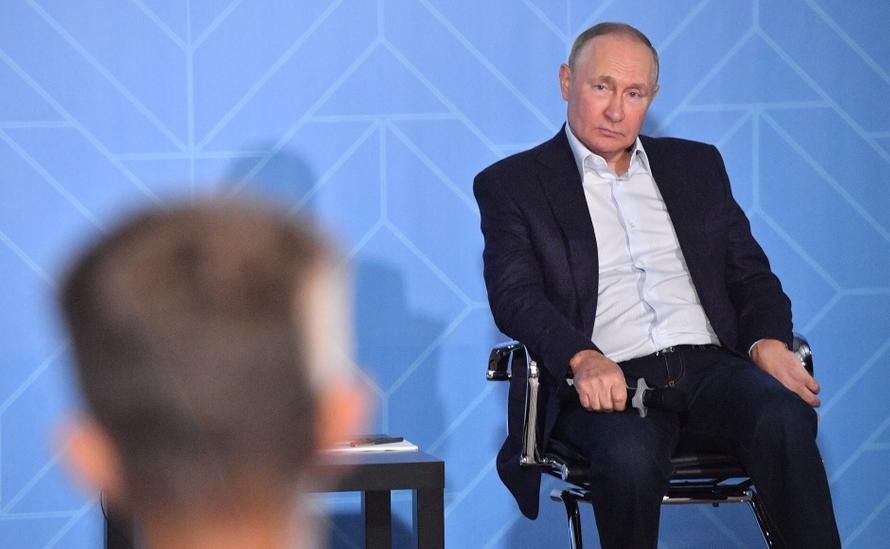 Путин оценил решение Запада сокращать поставки российского газа