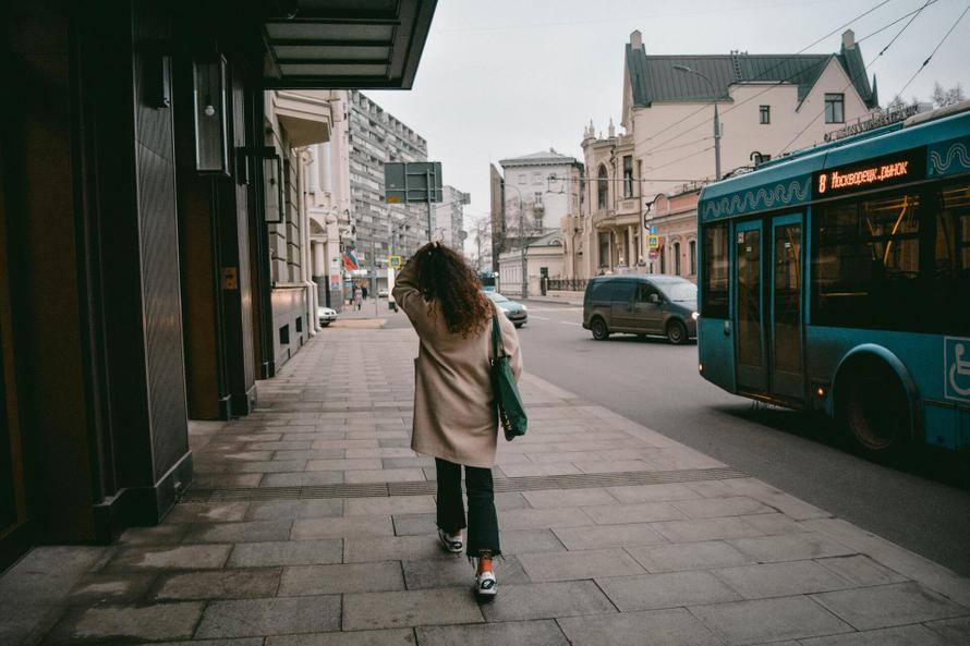 В Москве произошло серьёзное ДТП с автобусом. Травмы получили взрослые и дети