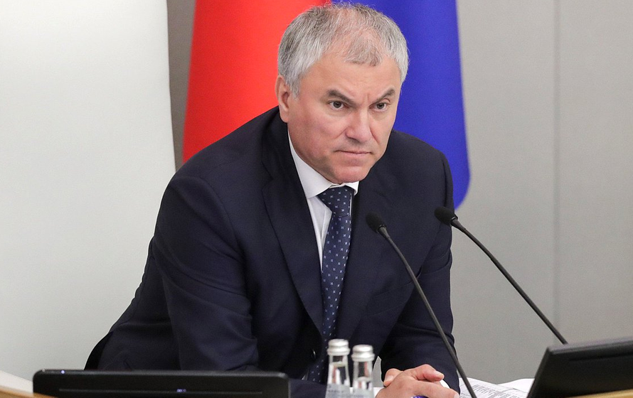 Володин предложил брать в чиновники и депутаты только отслуживших в армии