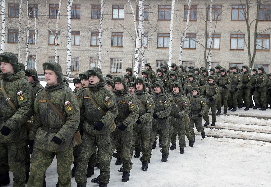 Десятки мобилизованных жили в части и получали по 180 тысяч. На СВО их так и не отправили