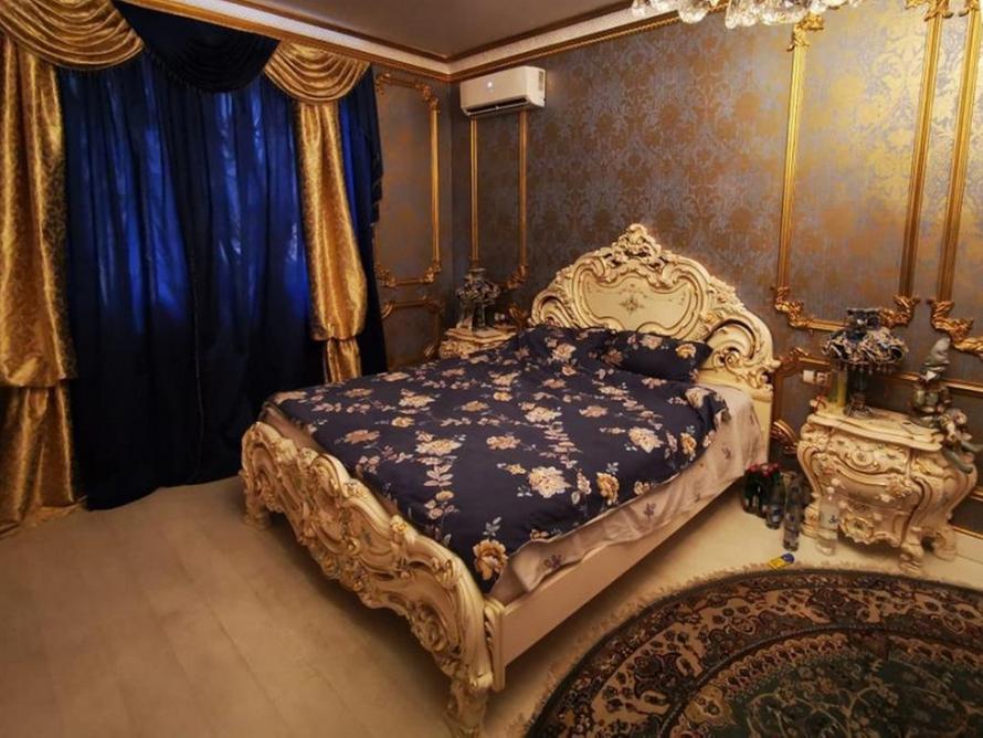 У гаишника с золотым унитазом отняли имущество на 180 млн рублей