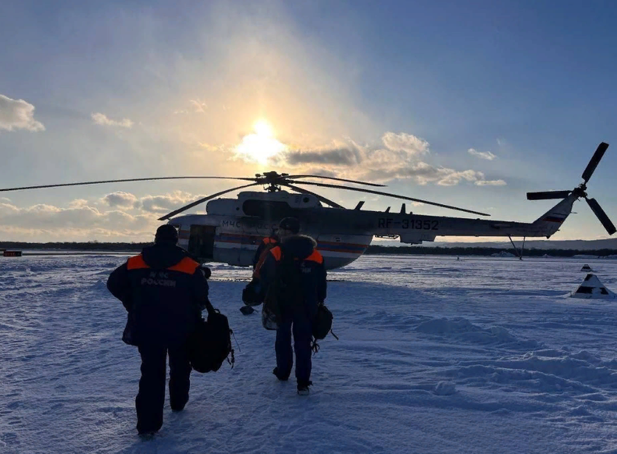 В России разбился вертолёт Robinson. На борту было пять человек