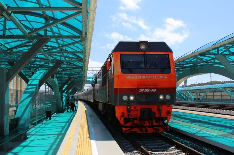 В Крыму вскрыли засаду диверсантов. Они охотились на поезда