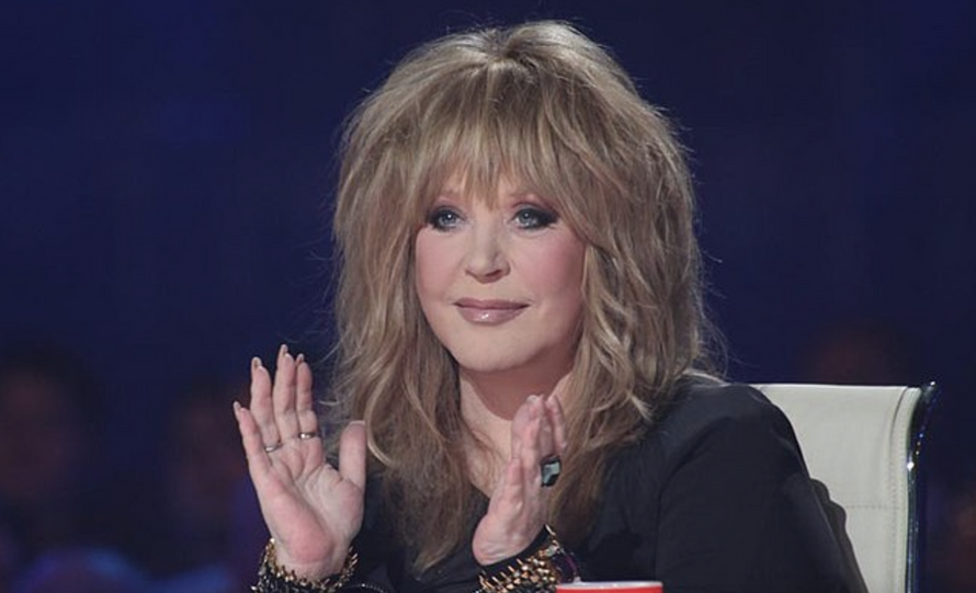 Суд запретил Пугачёвой продать дорогущую дачу в России