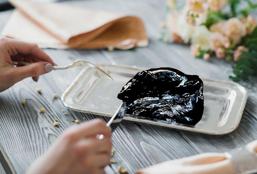 Мумиё — это правда чьи-то фекалии? И это полезно для организма? Выяснили у врача