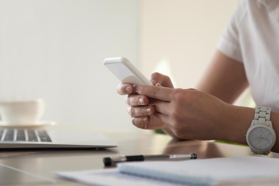 Как понять, что ваш аккаунт в WhatsApp* взломали? Обратите внимание на зарядку