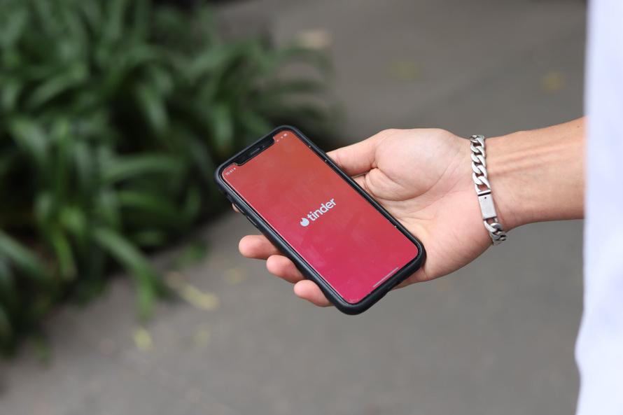 Tinder перестал работать в России. Как обойти блокировку и чем его заменить