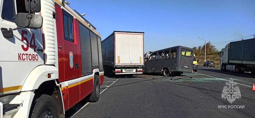 20 человек пострадали в аварии с маршруткой под Нижним Новгородом. Все подробности и видео с места
