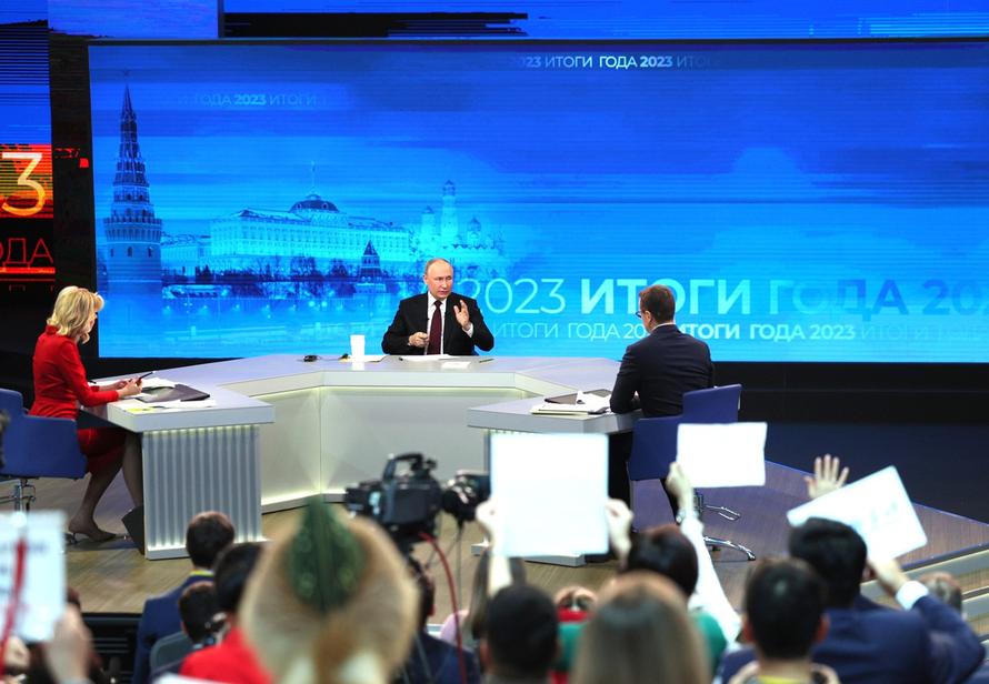 Путин рассказал о мобилизации, ценах на яйца и двойниках. Итоги прямой линии