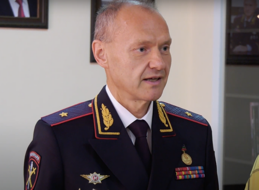 Осуждённый за взятку экс-глава полиции Екатеринбурга погиб на СВО. Подробности