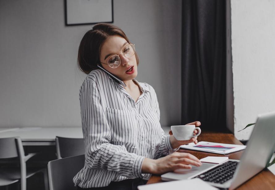 Как взбодриться на работе? Рецепт от психолога