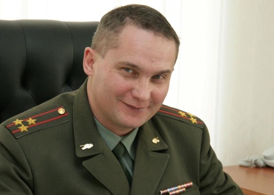 Доброго военкома из мема повысят до зампреда Забайкалья. Кто такой Николай Захаров