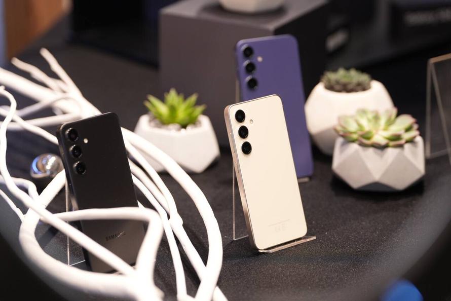 Линейка Samsung Galaxy S24