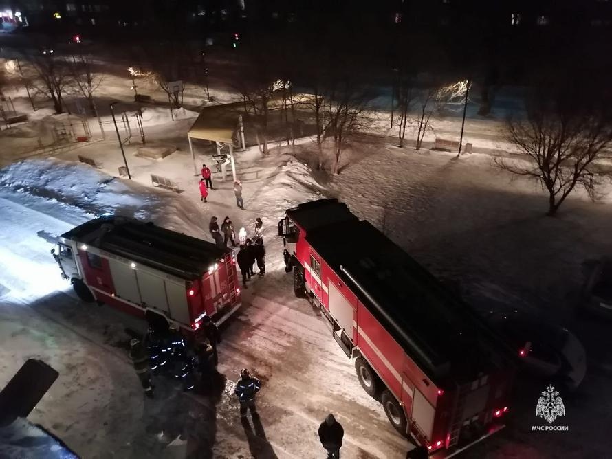 Россиянин поджёг автобус на заправке из-за ссоры с женой. Накалила