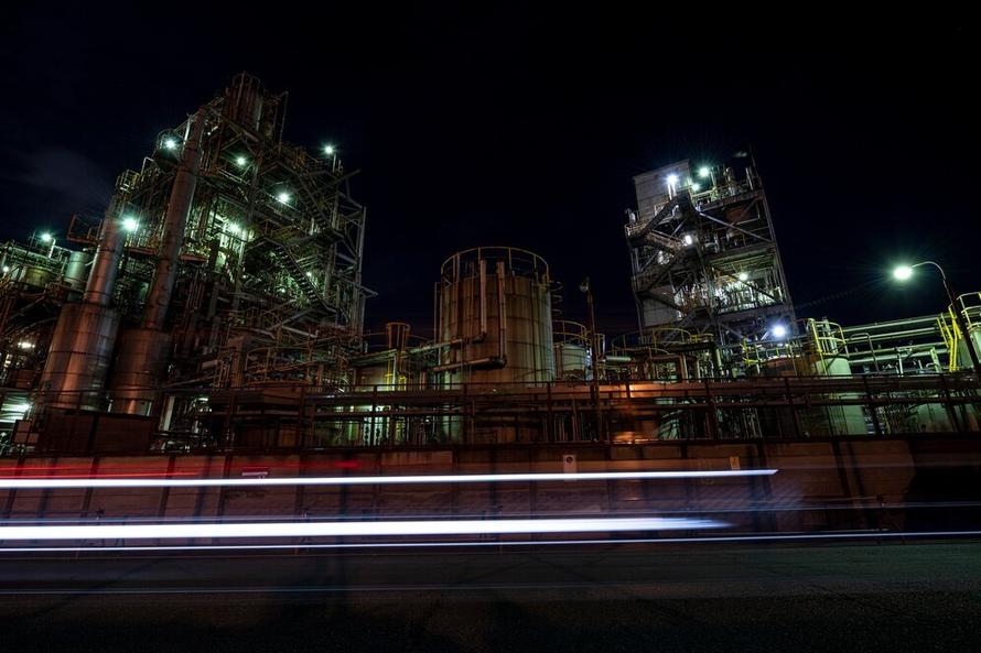 ВСУ ударили по нефтебазе в Луганске американскими ракетами ATACMS. Главное об атаке