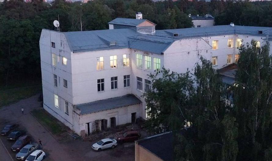 В Подмосковье мигранты держат в страхе местных жителей. Что происходит