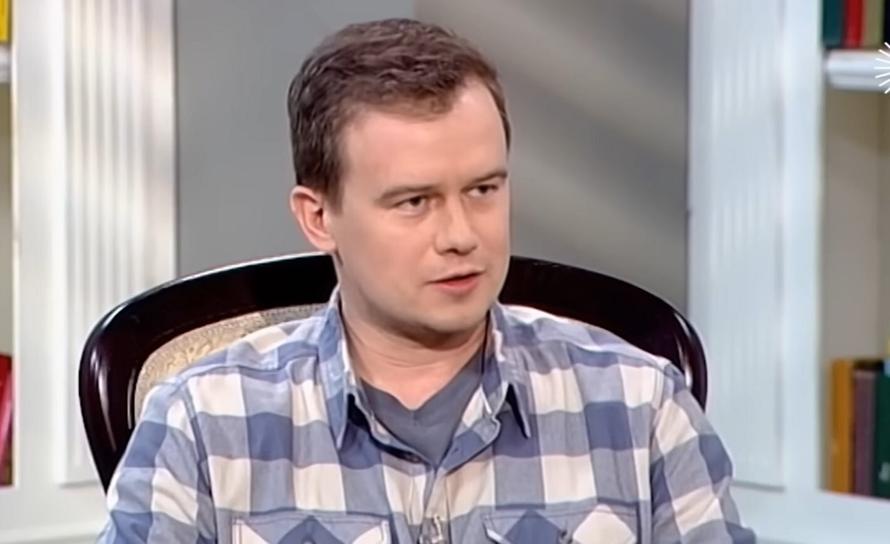 Среди заболевших ботулизмом оказался звезда российского кино. Он перенёс микроинсульт