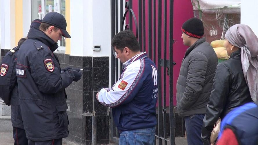 Били арматурой и кирпичами. Мигранты покалечили ветерана ФСБ в Москве