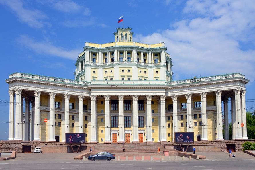 Из Театра Российской армии массово уволили артистов. Что там случилось