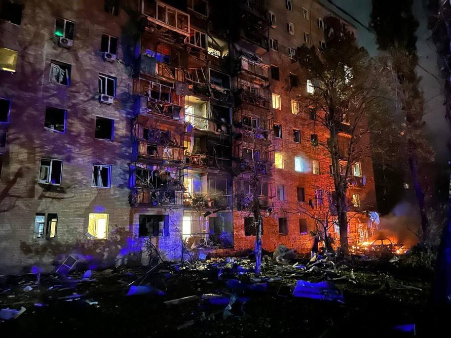 В Курске ракета упала на жилой дом, есть пострадавшие. Главное