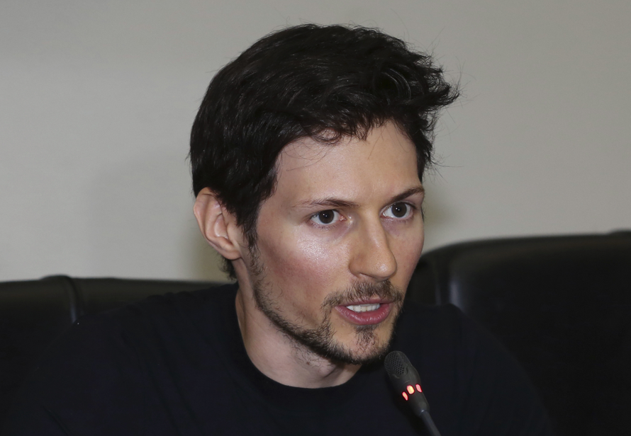 «Мать детей Дурова» подала иск к задержанному во Франции основателю Telegram. В чём суть обвинений