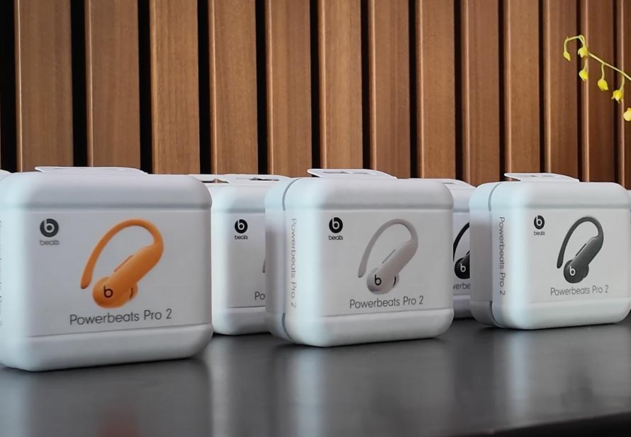 Apple выпустила наушники с пульсометром. Что умеет новинка за 24 000 рублей