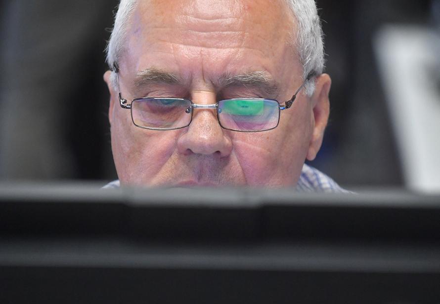 Россиянам разрешили оформлять выход на пенсию на «Госуслугах». Как это будет работать