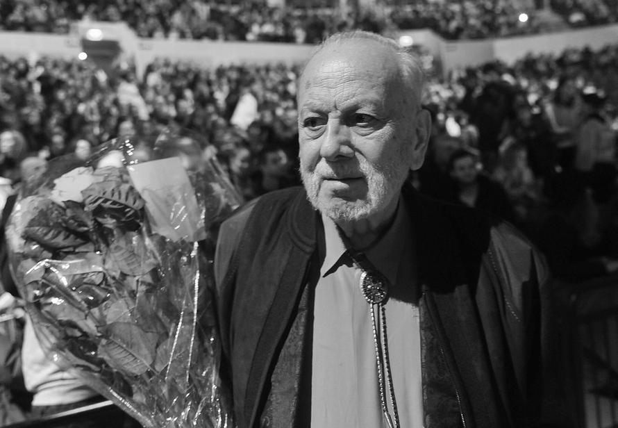 Умер Бедрос Киркоров. Чем знаменит болгарский певец и отец звезды российской эстрады