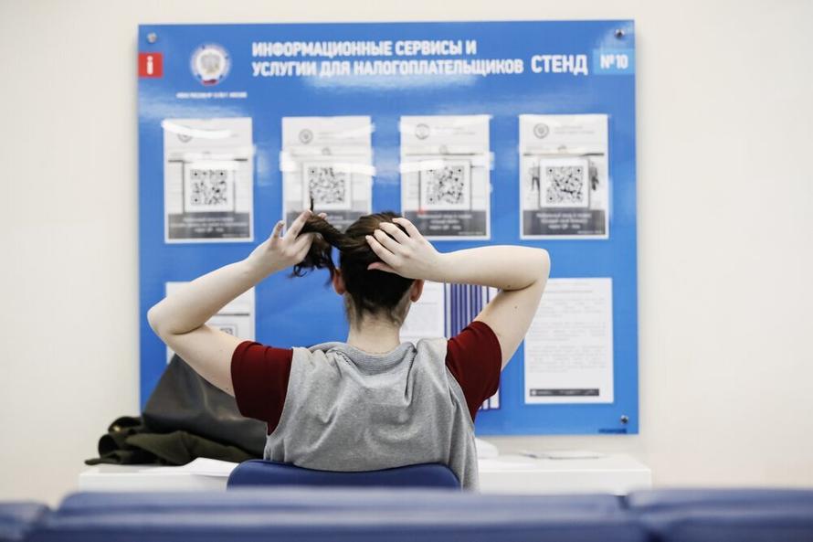 В России изменились налоговые вычеты из-за новых ставок НДФЛ. Можно ли получить больше, если подать на вычет позже: разбор