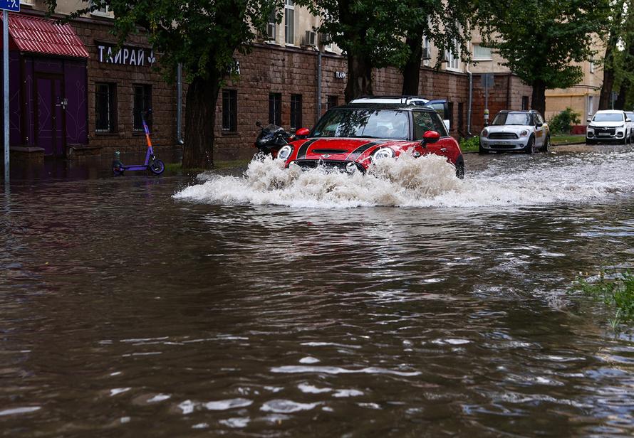 Москву затопит: 25 марта в столице ожидается треть месячной нормы осадков. Подробный прогноз