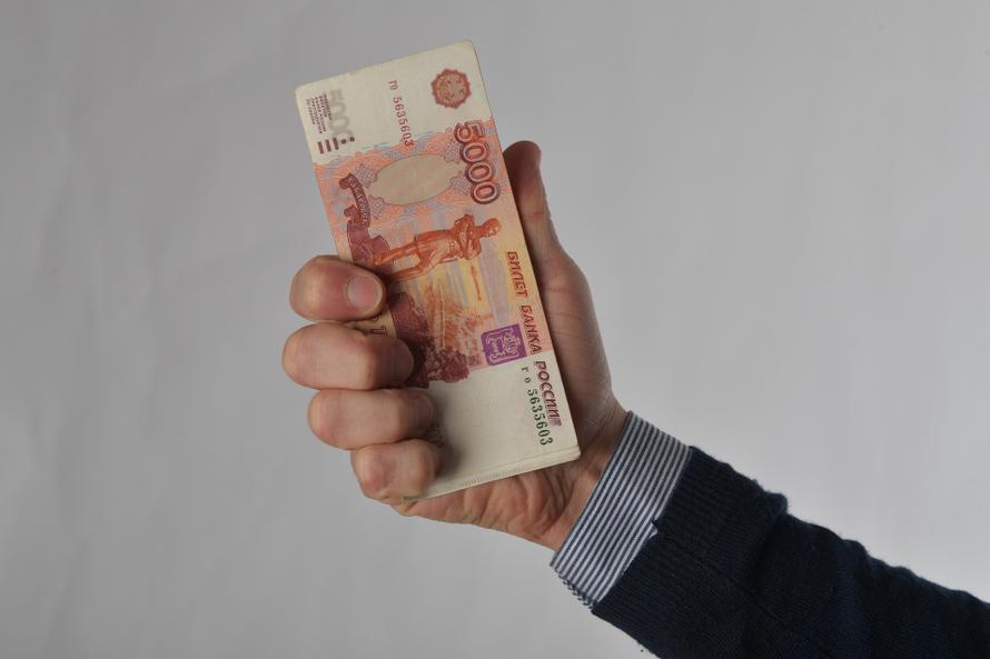 Банки могут изъять ваши деньги со вклада. В каких случаях это законно?