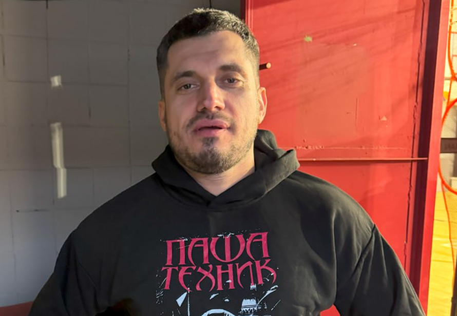 Тайские врачи рассказали, почему умер Паша Техник. Тело рэпера скоро доставят на родину