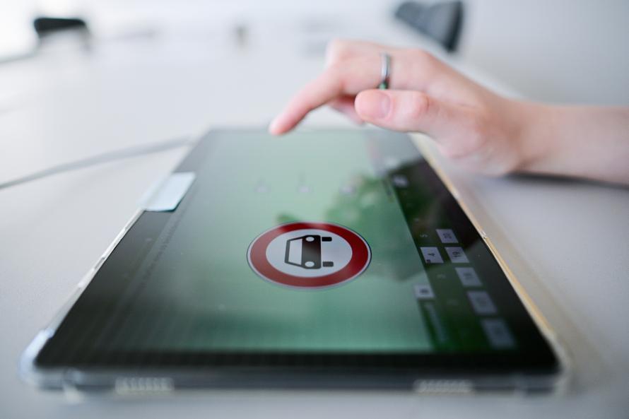 Сдавать на права без автошколы предложили в России. Что нужно знать