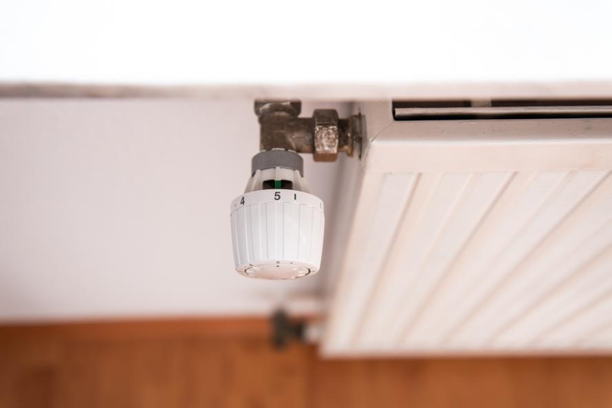 Стало известно, когда в Подмосковье дадут отопление. Рассказываем, что делать, если батареи холодные