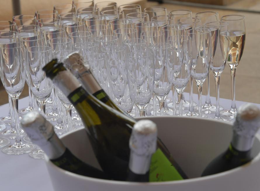 В России резко подорожает почти весь алкоголь. Причины и цифры