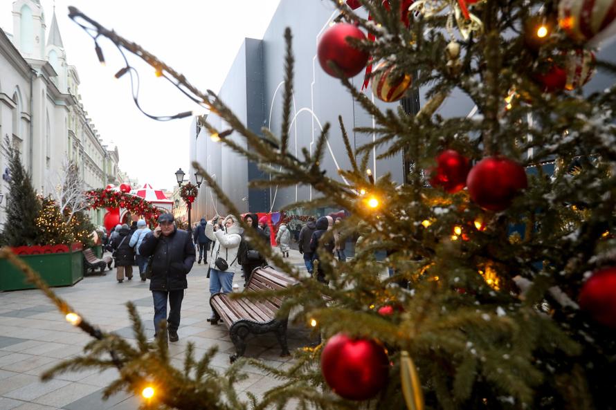 В Госдуме снова предложили сделать 31 декабря официальным выходным. Какие шансы у этой идеи