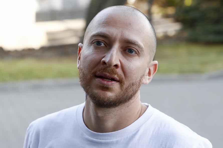 Текст рэпера-иноагента Оксимирона включили в школьную олимпиаду. Как это объяснили власти