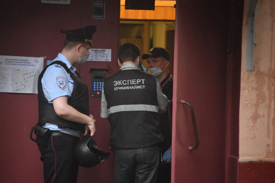 Жену и сына погибшего на СВО российского политика нашли убитыми. Подозревают дочь-подростка