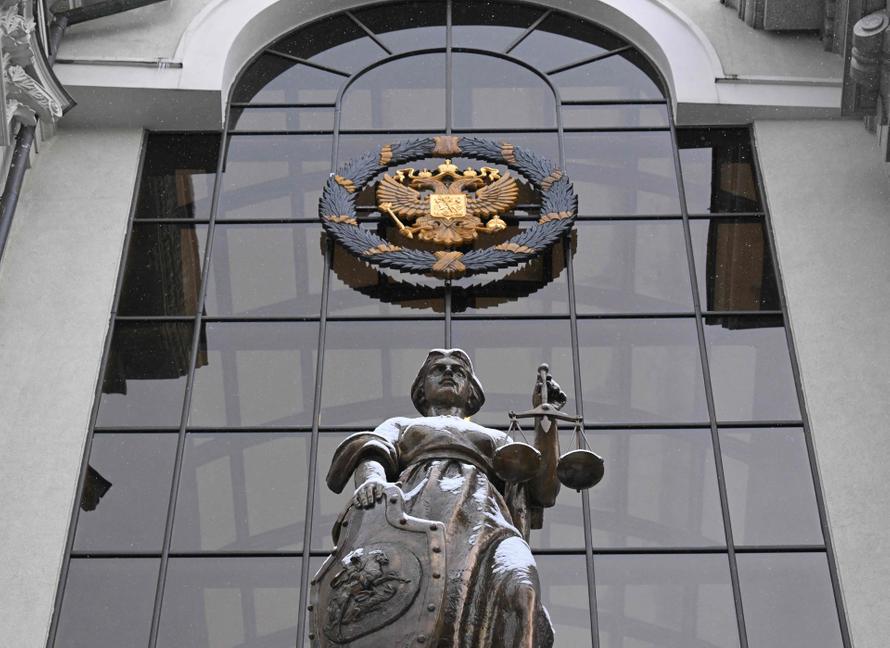 Суд изъял у главы Совета судей активы на 9 млрд рублей. Что в их числе и при чём тут проституция