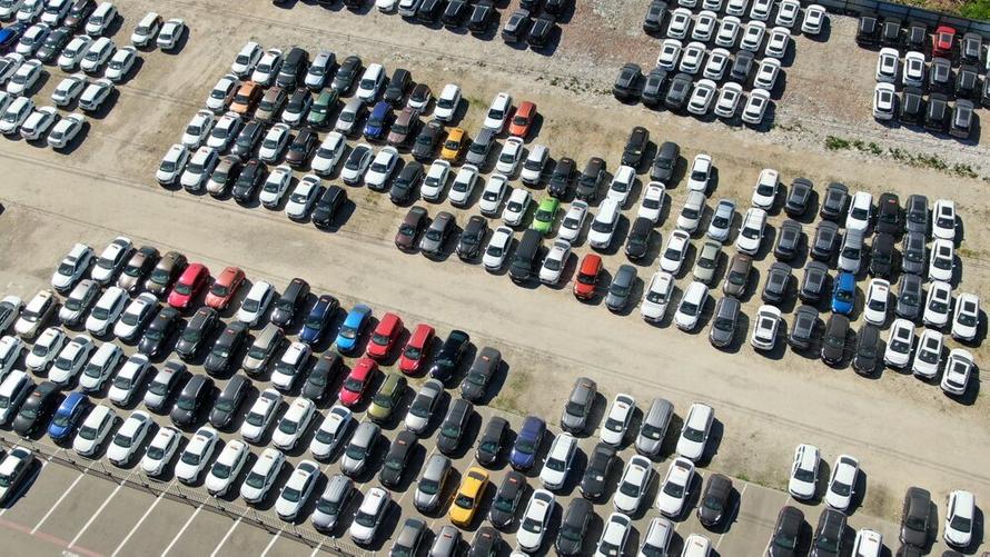 Сильное подорожание авто и уход популярных моделей: к чему приведёт новый утильсбор. Объясняют эксперты