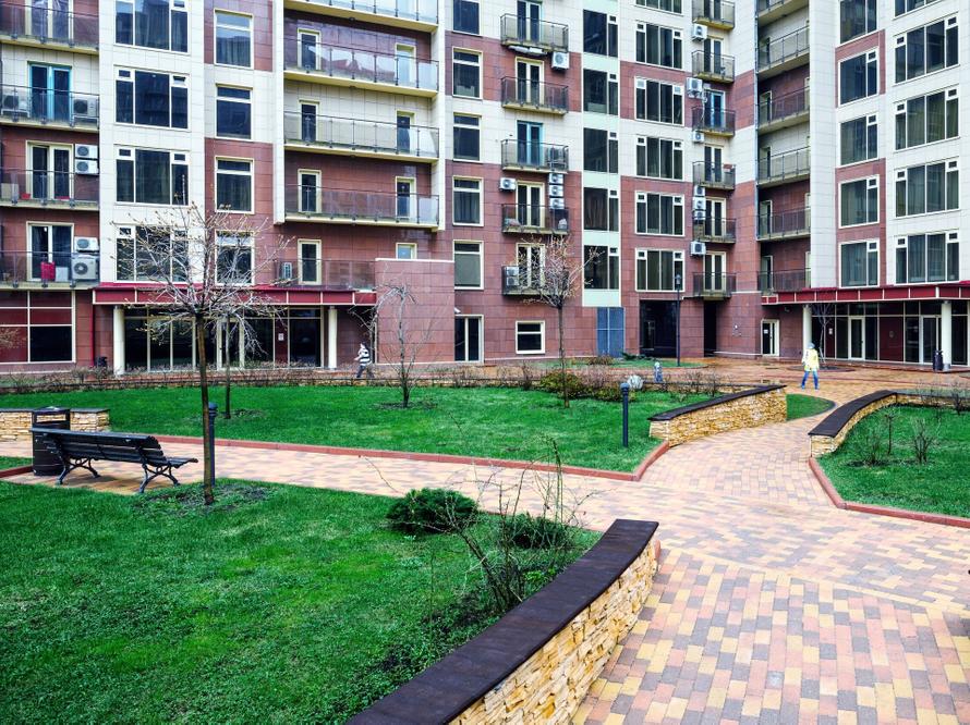 Композиции из шин в российских дворах оказались опасными для кошелька. На сколько могут оштрафовать