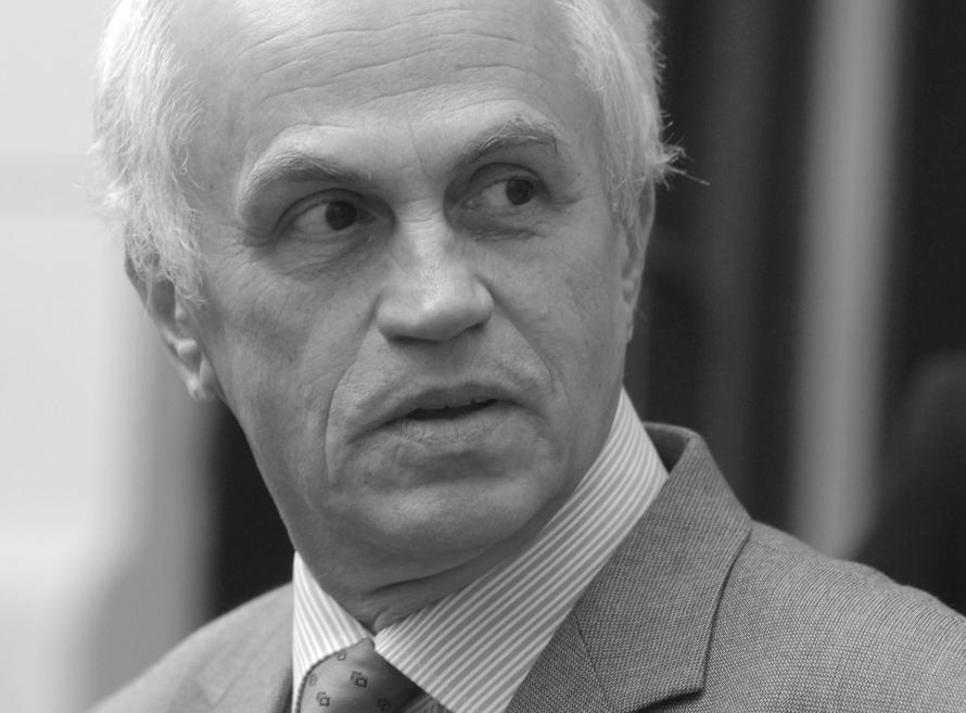 Умер озвучивший «половину Голливуда» актёр дубляжа Алексей Золотницкий. Подробности