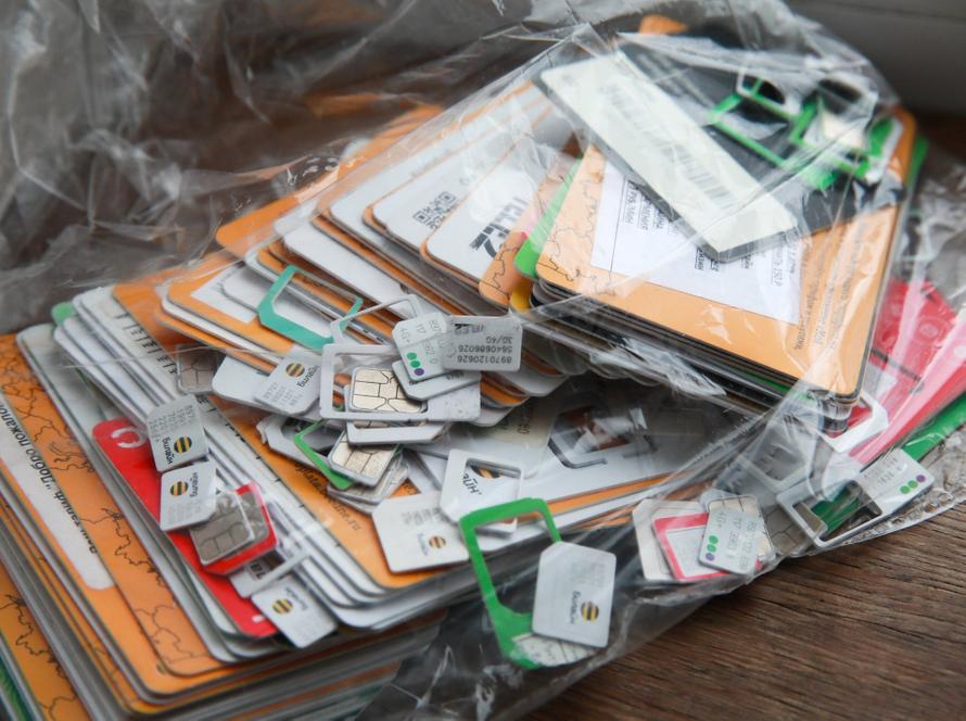 Россиян призвали проверить свои сим-карты. Почему уже 1 ноября можно остаться без связи