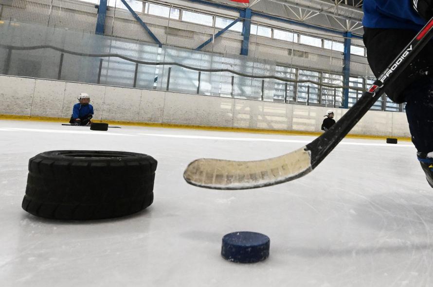 Детская хоккейная команда попала в ДТП в российском регионе. Что известно о погибших и раненых